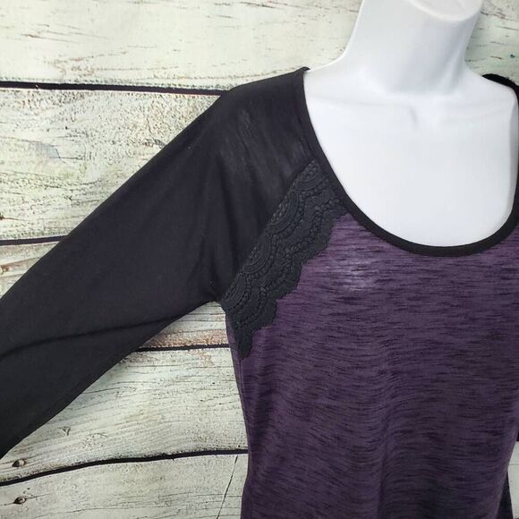 Vanity Essentials Purple Black Raglan Top Women’s Size M Crochet Detail 3/4 Slee - Picture 4 of 10
